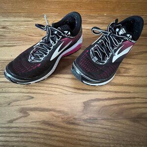 Brooks Ghost 10 Women's Running Shoes - Size 5.5